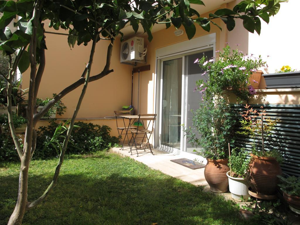 Athenian Apartment With Garden, Near Metro Station Chalandri Nu 3 Exterior photo